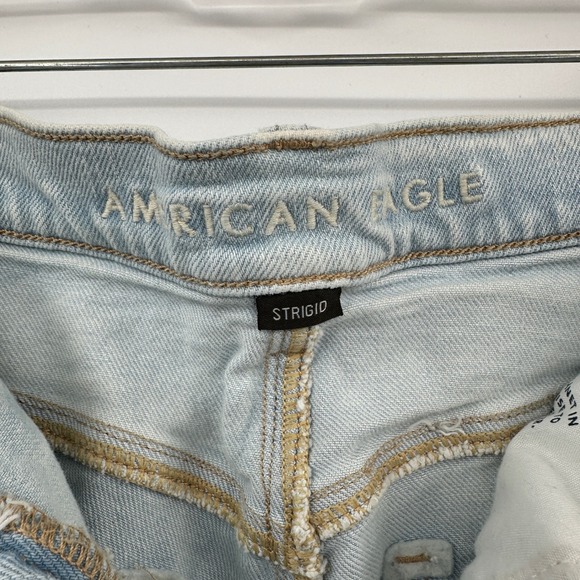 American Eagle Super High Rise Baggy Straight Distressed Jeans Light Wash Sz  10 - Picture 9 of 11